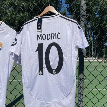 Real Madrid 2024-25 Principal Patch Champions/HP - Modrić 10 (Entrega Imediata)